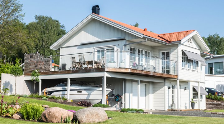 Villa Jansson – terrass sluttnigshus